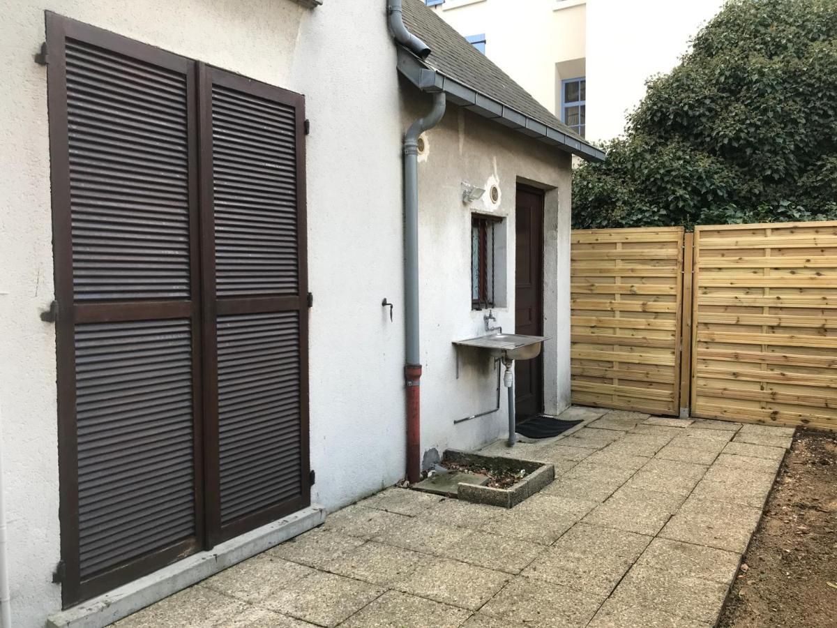 Maison De Longde-Appartement Avec 2 Chambres Villejuif Extérieur photo