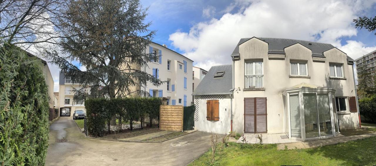 Maison De Longde-Appartement Avec 2 Chambres Villejuif Extérieur photo