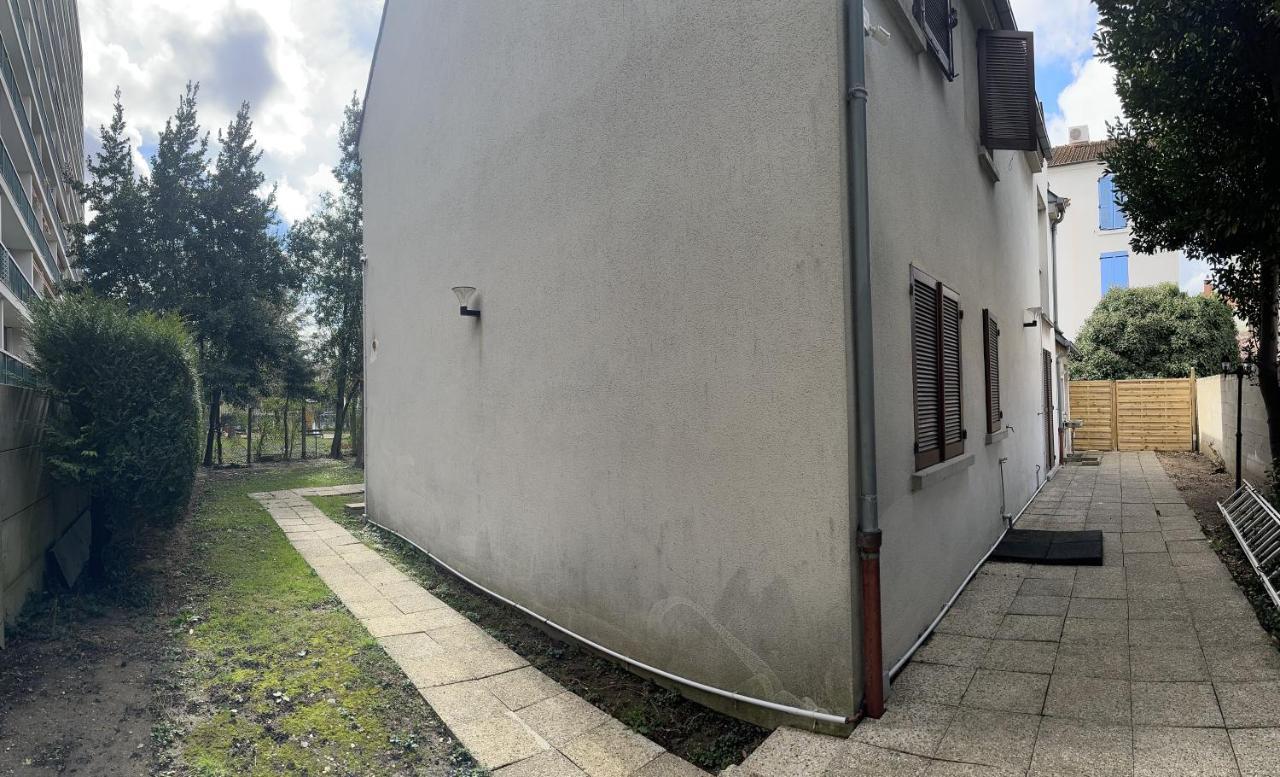Maison De Longde-Appartement Avec 2 Chambres Villejuif Extérieur photo